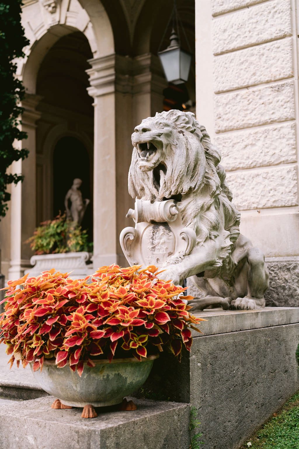 Lake-Como-wedding-at-villa-erba-006